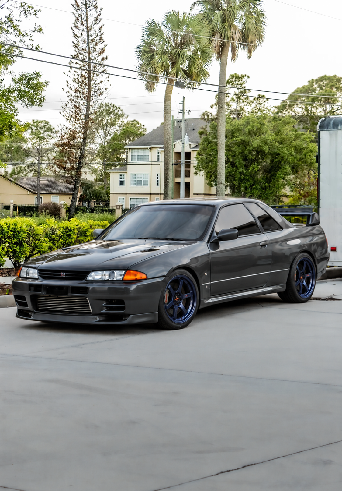 NISSAN SKYLINE R32 GT-R